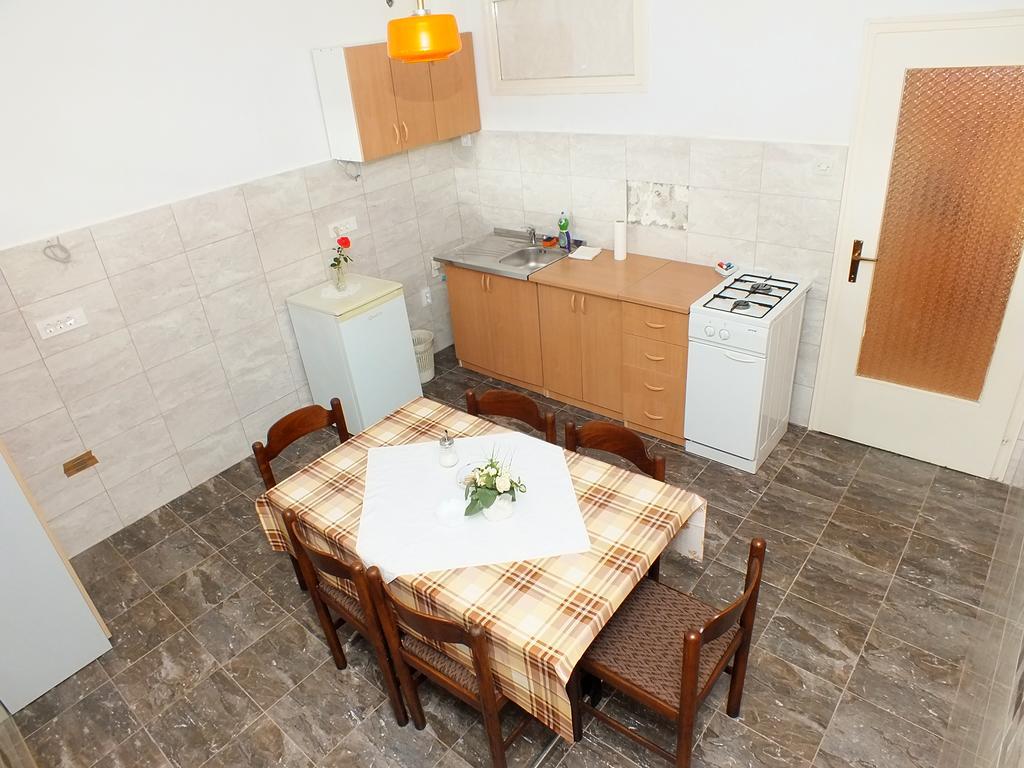 Biba Rooms Karlovac Buitenkant foto
