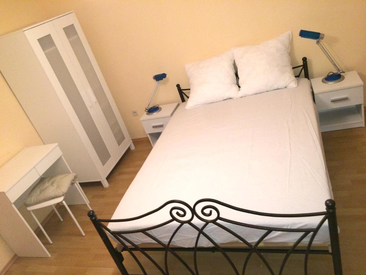 Biba Rooms Karlovac Buitenkant foto